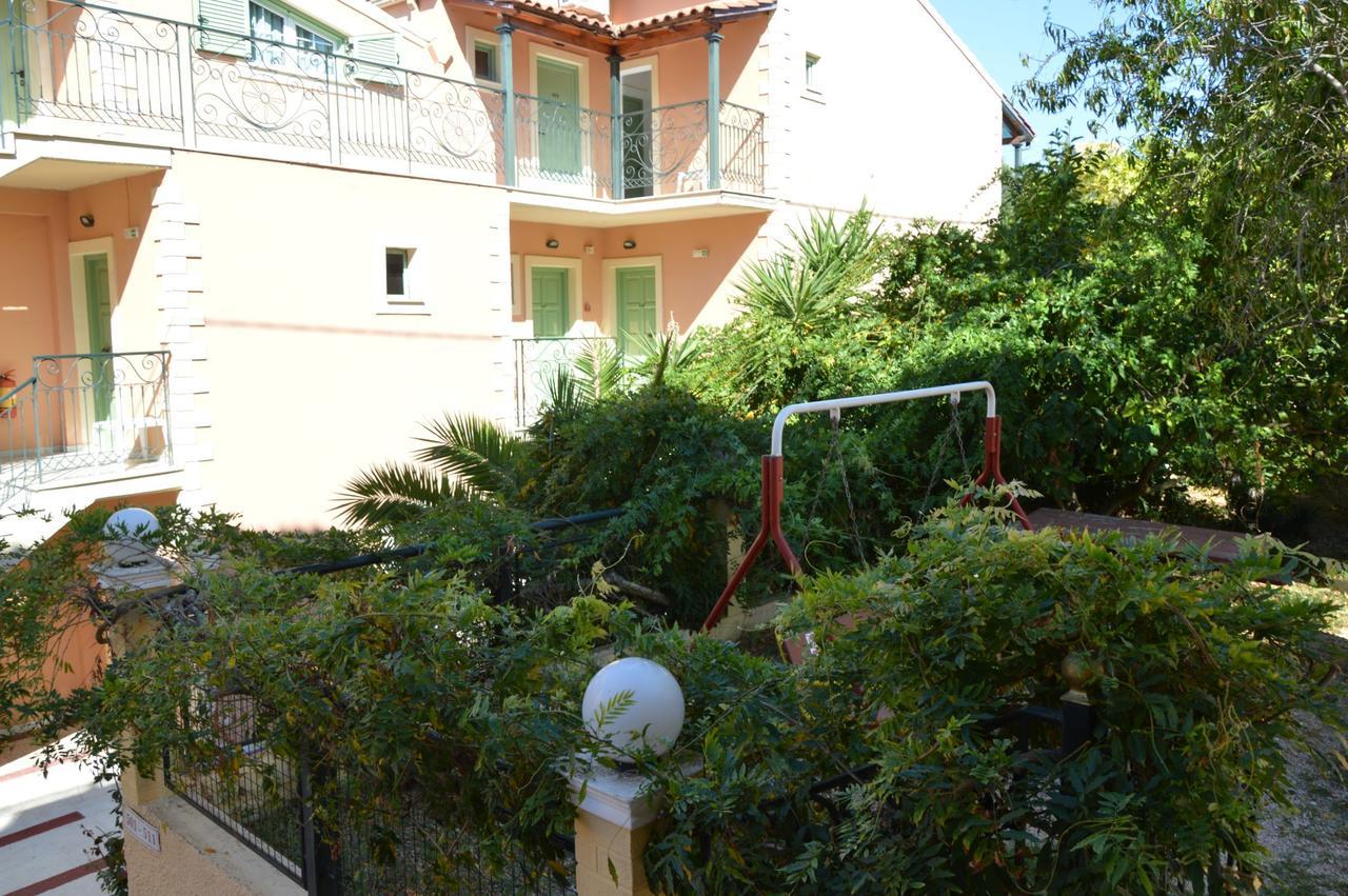 Philippos Hotel Kassiopi Exterior foto