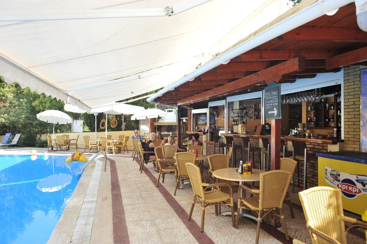 Philippos Hotel Kassiopi Exterior foto