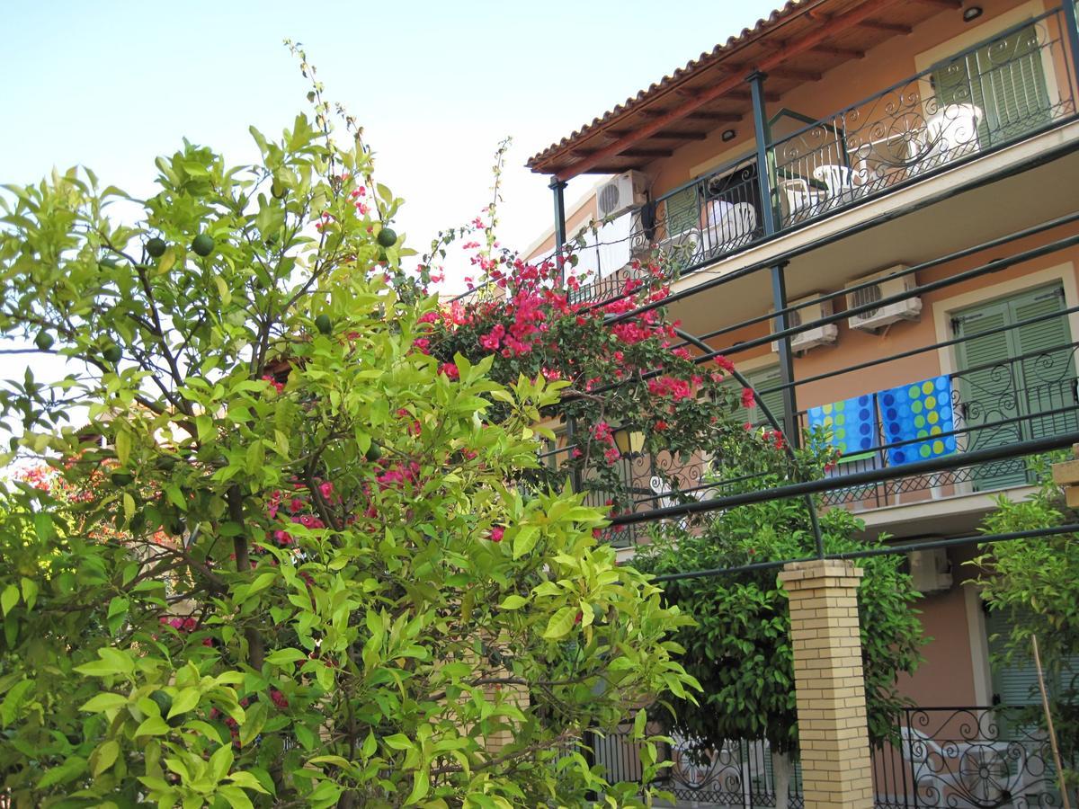 Philippos Hotel Kassiopi Exterior foto